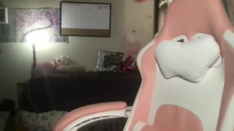 saraxcxo online show from October 15, 2025, 3:01 pm