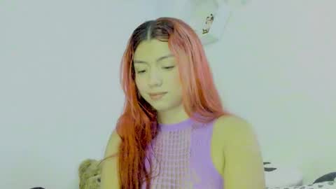 Saray  online show from November 18, 2025, 8:24 pm