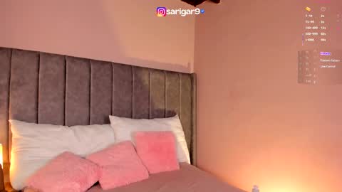 Sara Garcia online show from October 10, 2025, 6:01 am