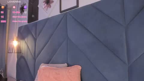 Sara  online show from February 14, 2025, 10:38 am