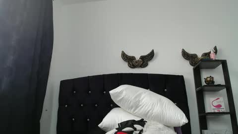 Sara online show from April 5, 2026, 6:27 pm