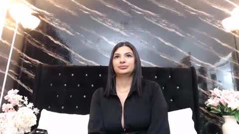 Snapshot of sarita_multisquirt chatting on May 9, 2026, 2:06 am Sara online show from May 9, 2026, 2:06 am