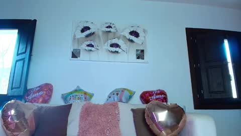 sarita_slovan online show from February 10, 2025, 2:59 pm