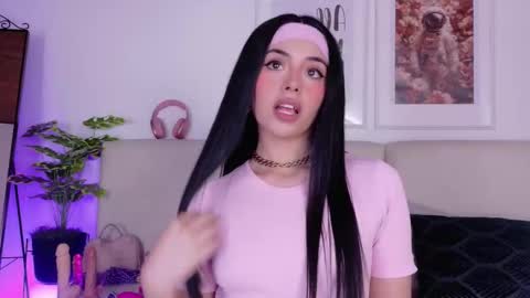 Sara online show from March 6, 2026, 9:55 pm