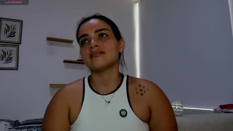 Snapshot of saritadolly_ chatting on December 14, 2025, 9:08 pm Sara Cute online show from December 14, 2025, 9:08 pm