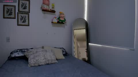 Snapshot of saritadolly_ chatting on July 26, 2026, 6:59 pm Sara Cute online show from July 26, 2026, 6:59 pm