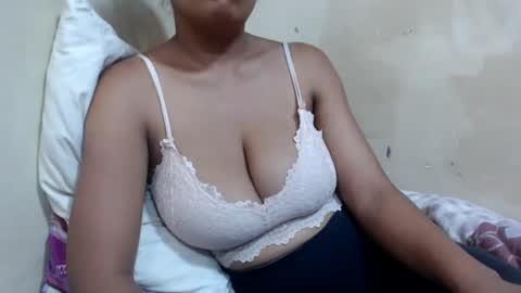 saronette online show from December 20, 2024, 12:27 pm