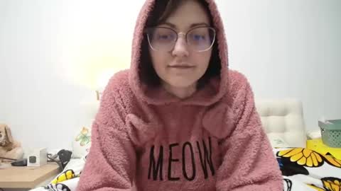 Snapshot of sarraboots chatting on January 15, 2026, 6:11 pm sarraboots online show from January 15, 2026, 6:11 pm