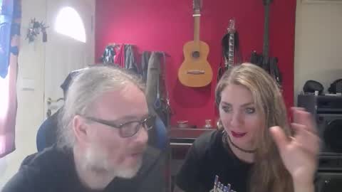 Giselle and Jay online show from September 14, 2025, 9:19 am