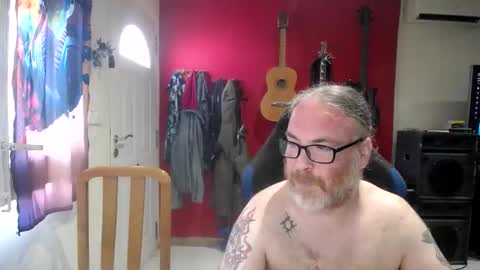 Giselle and Jay online show from September 17, 2025, 7:32 am