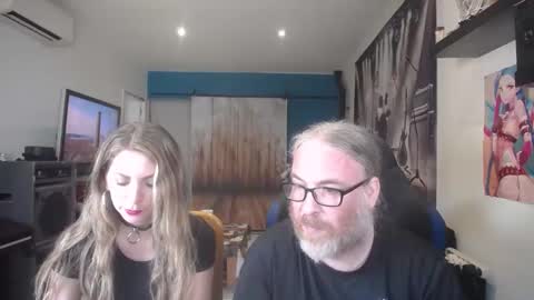 Giselle and Jay online show from October 1, 2025, 8:20 am