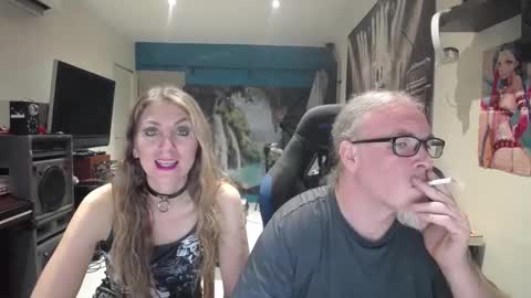 Giselle and Jay online show from October 16, 2025, 5:58 pm