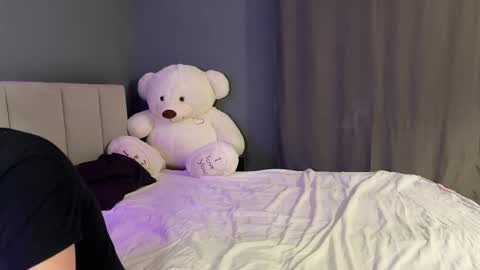 sasakyra online show from March 20, 2026, 8:46 pm