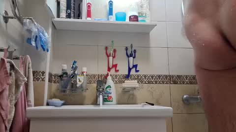 Snapshot of sasha999111 chatting on January 12, 2025, 1:48 pm Eldak23 online show from January 12, 2025, 1:48 pm