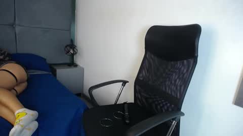 Sasha Brattz online show from March 11, 2025, 4:18 pm