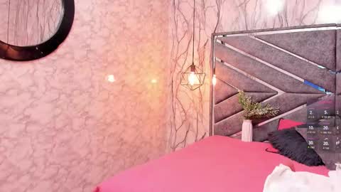 Sasha  online show from September 28, 2025, 8:03 pm