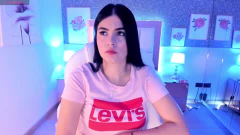 Snapshot of sasha_sims chatting on December 13, 2024, 11:13 am Camila online show from December 13, 2024, 11:13 am