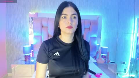 Snapshot of sasha_sims chatting on January 16, 2025, 11:58 am Camila online show from January 16, 2025, 11:58 am