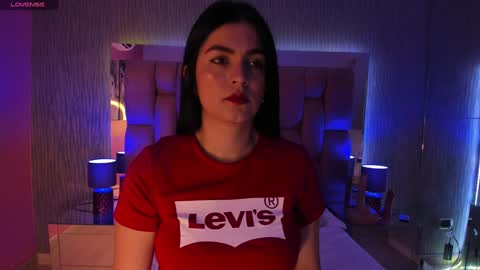 Snapshot of sasha_sims chatting on January 17, 2025, 11:27 am Camila online show from January 17, 2025, 11:27 am