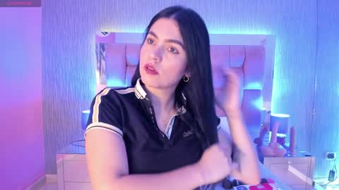 Snapshot of sasha_sims chatting on January 20, 2025, 11:35 am Camila online show from January 20, 2025, 11:35 am