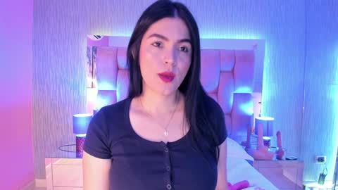 Snapshot of sasha_sims chatting on January 23, 2025, 11:37 am Camila online show from January 23, 2025, 11:37 am