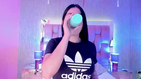 Snapshot of sasha_sims chatting on February 24, 2025, 11:32 am Camila online show from February 24, 2025, 11:32 am