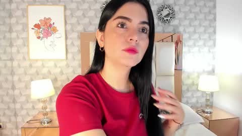 Snapshot of sasha_sims chatting on September 16, 2025, 11:44 am Camila online show from September 16, 2025, 11:44 am