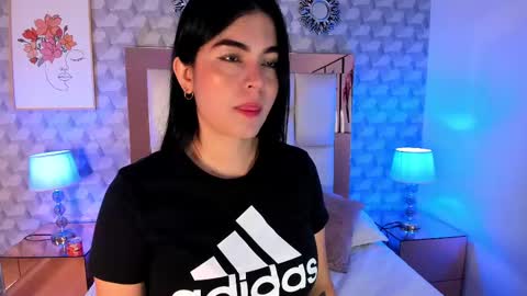 Snapshot of sasha_sims chatting on October 7, 2025, 11:40 am Camila online show from October 7, 2025, 11:40 am