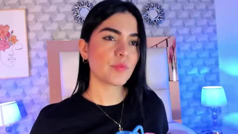 Snapshot of sasha_sims chatting on October 31, 2025, 10:49 am Camila online show from October 31, 2025, 10:49 am