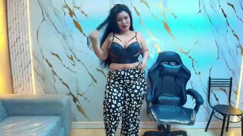 Sasha online show from April 27, 2026, 9:24 pm