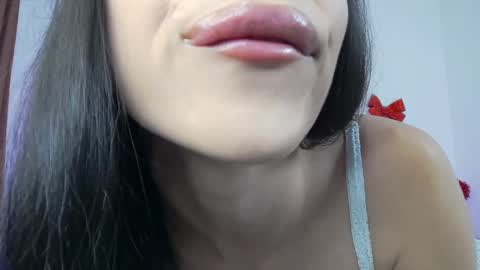 Snapshot of sashaaluvv chatting on May 20, 2026, 6:58 pm Sasha Luv online show from May 20, 2026, 6:58 pm