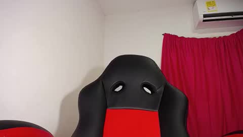 Snapshot of sashabreck1 chatting on November 18, 2025, 7:07 pm sashabreck1 online show from November 18, 2025, 7:07 pm