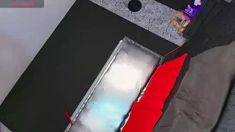 sashabrown_jp online show from November 22, 2025, 1:04 am