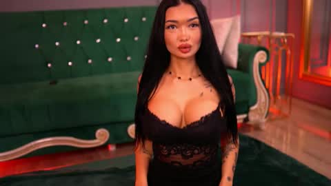 Dennise online show from February 19, 2025, 7:05 pm