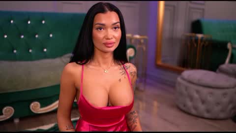 Dennise online show from February 25, 2025, 1:20 am