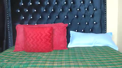 Snapshot of sashal_sweet chatting on March 15, 2026, 8:31 am Your Blow Job Queen. online show from March 15, 2026, 8:31 am