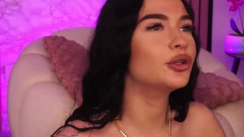 Sasha online show from June 3, 2026, 2:44 pm