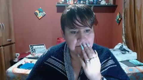 S A S H A R O S E online show from January 7, 2026, 12:07 pm