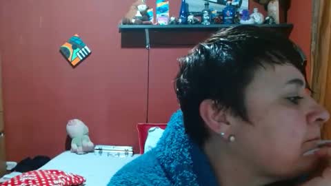 S A S H A R O S E online show from April 22, 2026, 12:18 pm