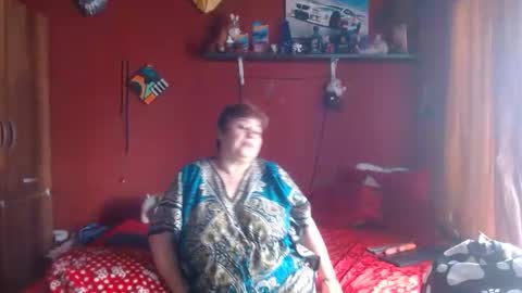 Snapshot of sasharosee2 chatting on May 11, 2026, 4:04 pm S A S H A R O S E online show from May 11, 2026, 4:04 pm