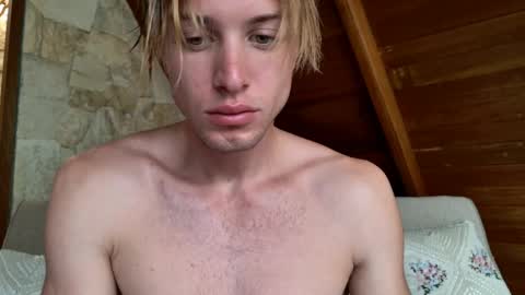 Snapshot of sashenkka chatting on May 19, 2026, 1:56 am Sasha -- online show from May 19, 2026, 1:56 am