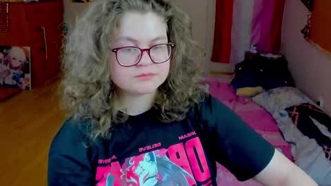 Snapshot of sashy_way chatting on May 2, 2026, 3:39 pm .Alexandra online show from May 2, 2026, 3:39 pm