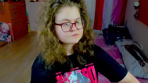Snapshot of sashy_way chatting on May 23, 2026, 4:22 pm .Alexandra online show from May 23, 2026, 4:22 pm