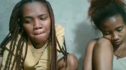 sasivia08 online show from February 3, 2026, 6:22 am