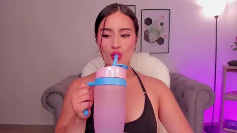 saskia litt online show from September 14, 2025, 2:00 am