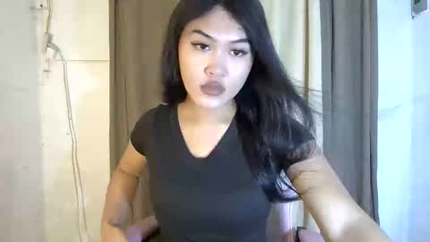 Snapshot of sassy_jenny8 chatting on March 5, 2026, 5:42 pm sassy_jenny8 online show from March 5, 2026, 5:42 pm