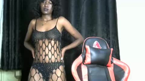 sassy_lyne online show from December 16, 2025, 8:14 pm