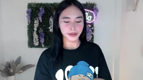 sassy_stella online show from March 10, 2025, 5:07 pm