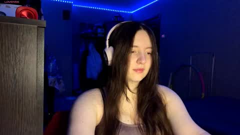 Marmulka or Mary online show from November 17, 2025, 6:14 pm