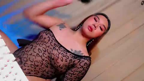 MARIO LABO online show from December 1, 2025, 11:54 pm